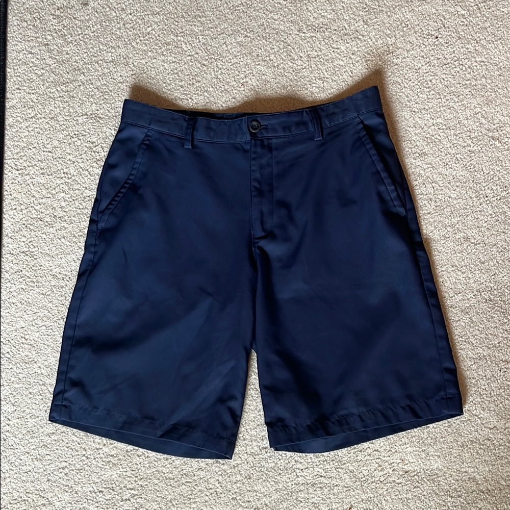 Izod navy golf shorts (size 32)